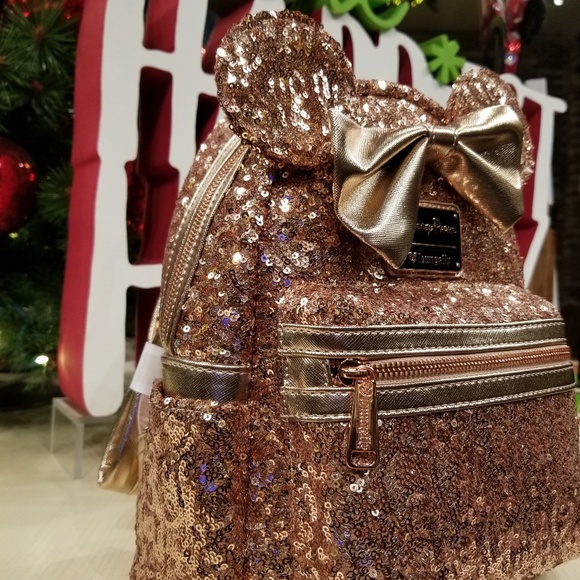 Disneyland Rose Gold Backpack - Picture 3 of 6